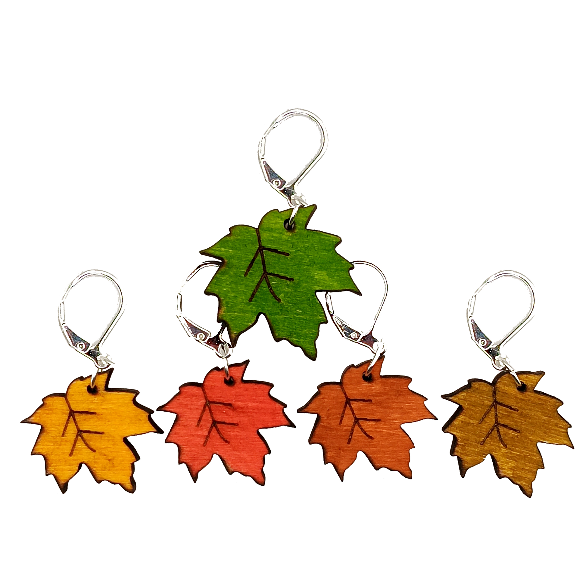 Jolies marqueurs de mailles représentant des feuilles d'érables